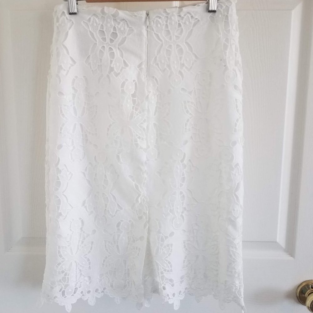 White Floral Print Cutout Pencil Skirt - Picture 2 of 9